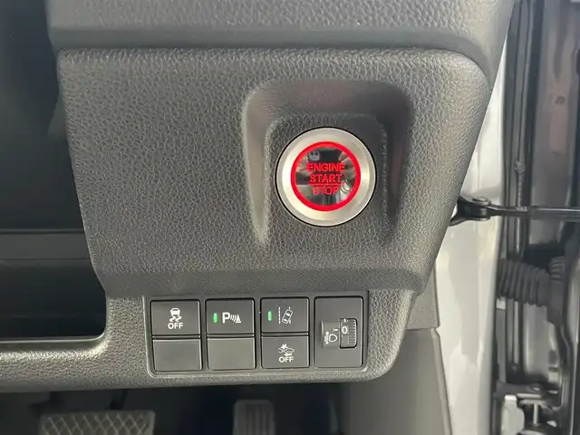 ホンダ Ｎ ＷＧＮ カスタム Lターボ ホンダS 大阪府 2020(令2)年 4.9万km シャイニンググレーM 純正ナビ【VXU-207NBi】/　フルセグTV/CD/DVD/Bluetooth/FM/AM/バックカメラ/純正ナビ連動型ドライブレコーダー/ETC/シートヒーター/パドルシフト/ホンダセンシング/　・衝突軽減ブレーキ/　・誤発進抑制機能/　・歩行者事故低減ステアリング/　・先行車発進お知らせ機能/　・標識認識機能/　・路外逸脱抑制機能/　・渋滞追従機能付きアダプティブクルーズコントロール/　・車線維持支援システム/　・オートハイビーム/　・パーキングセンサーシステム/　・後方誤発進抑制機能/LEDヘッドライト/オートブレーキホールド/スペアキー