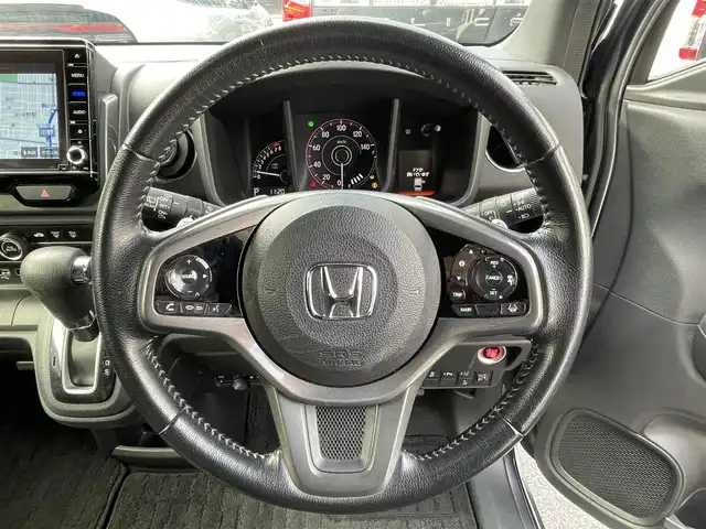 ホンダ Ｎ ＷＧＮ カスタム Lターボ ホンダS 大阪府 2020(令2)年 4.9万km シャイニンググレーM 純正ナビ【VXU-207NBi】/　フルセグTV/CD/DVD/Bluetooth/FM/AM/バックカメラ/純正ナビ連動型ドライブレコーダー/ETC/シートヒーター/パドルシフト/ホンダセンシング/　・衝突軽減ブレーキ/　・誤発進抑制機能/　・歩行者事故低減ステアリング/　・先行車発進お知らせ機能/　・標識認識機能/　・路外逸脱抑制機能/　・渋滞追従機能付きアダプティブクルーズコントロール/　・車線維持支援システム/　・オートハイビーム/　・パーキングセンサーシステム/　・後方誤発進抑制機能/LEDヘッドライト/オートブレーキホールド/スペアキー