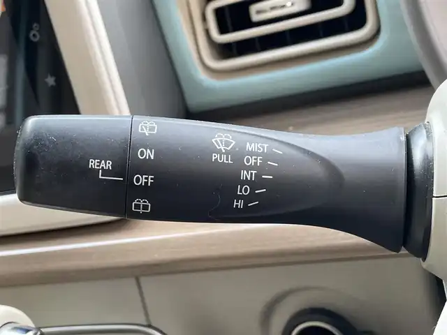 スズキ ラパン X 滋賀県 2015(平27)年 4.5万km フレンチミントパールメタリック 純正7インチナビ/【Bluetooth/CD/DVD/フルセグTV/USB】/全方位カメラ/衝突被害軽減ブレーキ/HIDヘッドライト/オートライト/D席シートヒーター/ETC/純正フロアマット/横滑り防止装置/純正14インチアルミホイール/オートエアコン/プッシュスタート/スマートキー