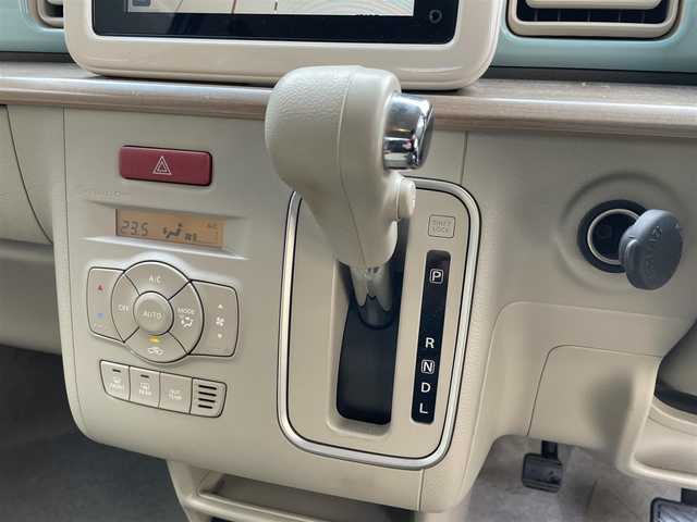 スズキ ラパン X 滋賀県 2015(平27)年 4.5万km フレンチミントパールメタリック 純正7インチナビ/【Bluetooth/CD/DVD/フルセグTV/USB】/全方位カメラ/衝突被害軽減ブレーキ/HIDヘッドライト/オートライト/D席シートヒーター/ETC/純正フロアマット/横滑り防止装置/純正14インチアルミホイール/オートエアコン/プッシュスタート/スマートキー