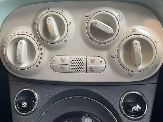 フィアット ５００ 1．2 ポップ 高知県 2018(平30)年 2.5万km LATTE MENTA ワンオーナー/社外ナビ（AVIC-RZ801-D）/　【AM/FM/フルセグTV/BT/CD/DVD】/バックカメラ/純正フロアマット/純正１５インチAW/ETC