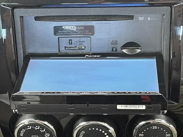 マツダ ベリーサ C 千葉県 2013(平25)年 5.5万km バーガンディレッドマイカ 純正7インチSDナビ/CD DVD MSV BT フルセグ/バックカメラ/HIDヘッドライト/純正15インチアルミホイール/革巻きステアリング/スマートキー×2/ドアバイザー/純正フロアマット/ETC