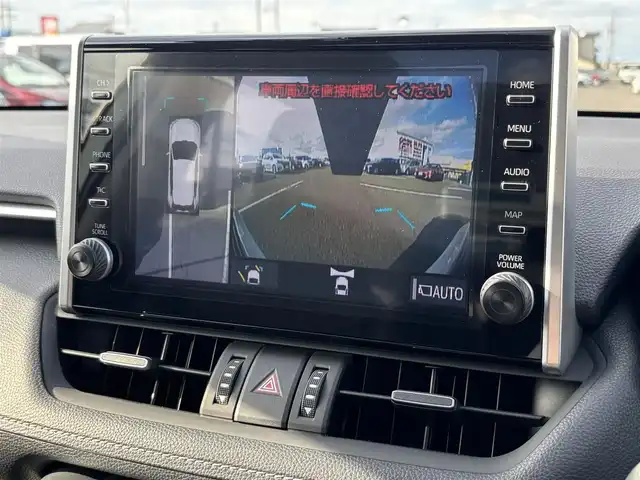 トヨタ ＲＡＶ４ G Zパッケージ 大分県 2021(令3)年 3.3万km ホワイトパールクリスタルシャイン ・純正ナビ(USB/BT/Miracast)/・全方位カメラ/・サンルーフ/・プリクラッシュセーフティ/・ブラインドスポットモニター/・コーナーセンサー/・レーダークルーズコントロール/・ETC/・ドライブレコーダー/・デジタルインナーミラー/・ステアリングリモコン/・ステアリングヒーター/・オートハイビーム/・運転席パワーシート/・シートメモリー/・シートヒーター/・ブレーキホールド/・MTモード付きAT/・純正アルミホイール