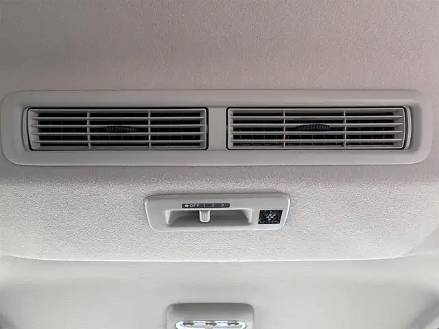 日産 ルークス HWS X プロパイロットED 山口県 2022(令4)年 5.6万km ホワイトパール 9型ナビ フルセグTV BT/アラウンドビューモニター/プロパイロット/両側パワースライドドア/衝突被害軽減ブレーキ/レーンアシスト/オートマチックハイビーム/LEDオートヘッドライト/フォグライト/バックソナー/サーキュレーター/スマートキー/ステアリングリモコン/リア窓ロールシェード/W サイド カーテン ニー エアバッグ/禁煙車