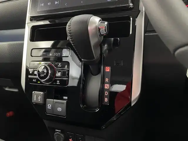 トヨタ ルーミー カスタムG－T 宮城県 2025(令7)年 0.1千km ブラックマイカメタリック 登録済未使用車　/純正９型ディスプレイ　/全周囲カメラ　/両側パワースライドドア　/シートヒーター　/ＥＴＣ２．０　/ディスプレイ連動ドライブレコーダー(前後)　/純正フロアマット／バイザー　/ＴＶキャンセラー　/衝突軽減ブレーキ/レーンキープアシスト/オートハイビーム/クリアランスソナー/電動パーキングブレーキ/オートホールド/純正15インチAW/LEDヘッドランプ/フォグランプ/デイライト/後席サンシェード