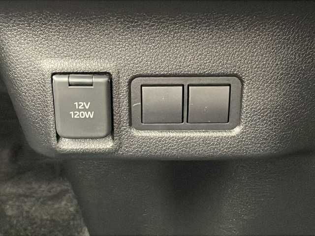 ダイハツ ムーヴ X 沖縄県 2025(令7)年 0.1千km シャイニングホワイトパール パワースライドドア　/スマートアシストIII　/プッシュスタート　/スマートキー　/スペアキー　/ＬＥＤヘッドライト　/アイドリングストップ　/オートライト　/オートエアコン　/ベンチシート　/横滑り防止機能　/電動格納ミラー/前後コーナーセンサー