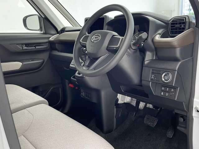 ダイハツ ムーヴ X 沖縄県 2025(令7)年 0.1千km シャイニングホワイトパール パワースライドドア　/スマートアシストIII　/プッシュスタート　/スマートキー　/スペアキー　/ＬＥＤヘッドライト　/アイドリングストップ　/オートライト　/オートエアコン　/ベンチシート　/横滑り防止機能　/電動格納ミラー/前後コーナーセンサー