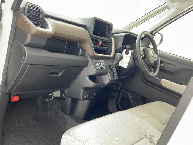 ダイハツ ムーヴ X 沖縄県 2025(令7)年 0.1千km シャイニングホワイトパール パワースライドドア　/スマートアシストIII　/プッシュスタート　/スマートキー　/スペアキー　/ＬＥＤヘッドライト　/アイドリングストップ　/オートライト　/オートエアコン　/ベンチシート　/横滑り防止機能　/電動格納ミラー/前後コーナーセンサー