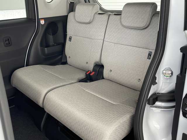 ダイハツ ムーヴ X 沖縄県 2025(令7)年 0.1千km シャイニングホワイトパール パワースライドドア　/スマートアシストIII　/プッシュスタート　/スマートキー　/スペアキー　/ＬＥＤヘッドライト　/アイドリングストップ　/オートライト　/オートエアコン　/ベンチシート　/横滑り防止機能　/電動格納ミラー/前後コーナーセンサー