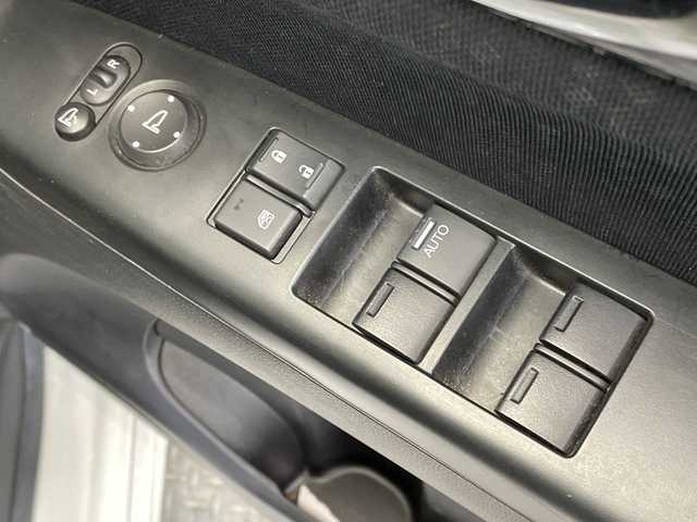 ホンダ Ｎ ＢＯＸ カスタム G Lパッケージ 栃木県 2016(平28)年 4.6万km プレミアムホワイトパールⅡ ワンオーナー/純正SDナビ/（CD/TV/Bluetooth/USB/iPod/AUX）/バックカメラ/ビルトインETC/片側パワースライドドア/オートライト/HIDヘッドライト/横滑り防止装置/フォグランプ/スマートキー/プッシュスタート/アイドリングストップ/ステアリングスイッチ/電動格納ミラー/純正14インチアルミホイール/純正フロアマット