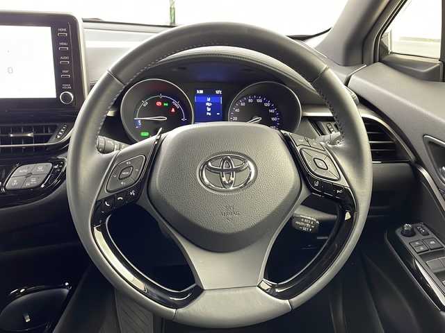 トヨタ Ｃ－ＨＲ G モード ネロ セーフティプラス 熊本県 2020(令2)年 4.7万km ブラックマイカ 純正9インチディスプレイオーディオ/全周囲カメラ/TRDエアロ（F/S/RU/フェンダー）/トヨタセーフティセンス/・プリクラッシュセーフティ/・レーントレーシングアシスト/・オートマチックハイビーム/・ロードサインアシスト/・パーキングサポートブレーキ/・レーダークルーズコントロール/ブラインドスポットモニター/電動パーキングブレーキ/オートブレーキホールド/D/N席シートヒーター/社外前後ドラレコ/ビルトインETC