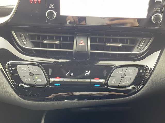 トヨタ Ｃ－ＨＲ G モード ネロ セーフティプラス 熊本県 2020(令2)年 4.7万km ブラックマイカ 純正9インチディスプレイオーディオ/全周囲カメラ/TRDエアロ（F/S/RU/フェンダー）/トヨタセーフティセンス/・プリクラッシュセーフティ/・レーントレーシングアシスト/・オートマチックハイビーム/・ロードサインアシスト/・パーキングサポートブレーキ/・レーダークルーズコントロール/ブラインドスポットモニター/電動パーキングブレーキ/オートブレーキホールド/D/N席シートヒーター/社外前後ドラレコ/ビルトインETC