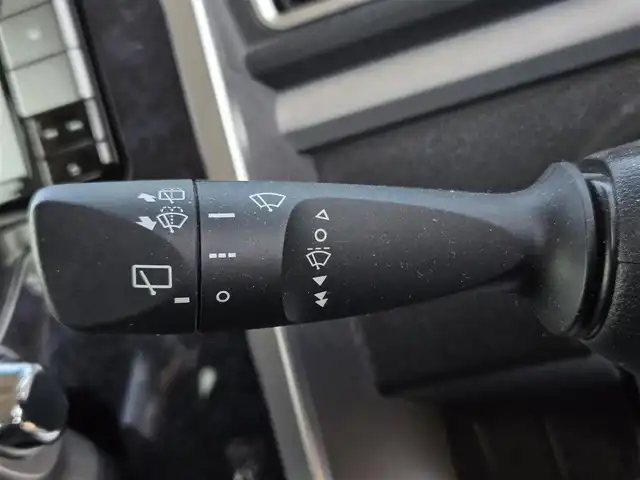 ダイハツ タント カスタム RS トップED SA Ⅲ 鹿児島県 2017(平29)年 2.7万km メテオライトグレーイリュージョナルP 純正ＳＤナビ（ＮＳＺＮ－Ｗ６８Ｄ）　/純正ドライブレコーダー　/Ｄ席シートヒーター　/Ｂｌｕｅｔｏｏｔｈオーディオ　/フルセグテレビ　/両側パワースライドドア　/ハーフレザーシート　/スマートアシストIII/バックカメラ/純正アルミホイール(15インチ)/両側パワースライドドア/プッシュスタート/スマートキー/横滑り防止装置/前後コーナーセンサー/LEDヘッドライト