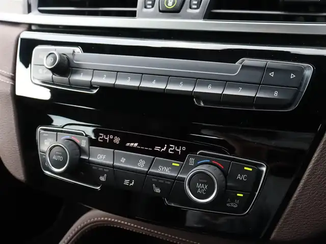 ＢＭＷ Ｘ２ xDrive20i MスポーツX 宮城県 2019(平31)年 4万km サファイアブラックP 純正ナビ（ＢＴ）/ACC/インテリジェントセーフティ/ダイナミックトラクションコントロール/パークディスタンス/ダウンヒルアシスト/バックカメラ/ドライブモード/ブラウンレザーシート/パワーシート（DN席）/コーナーセンサー（前後）/デュアルエアコン/電動格納ミラー/ドライブレコーダー（前方）/リヤフォグランプ/フロントフォグランプ/プッシュスタート/コンフォートアクセス/MTモード付/ミラー一体型ETC/純正20インチAW/純正フロアマット/ＬＥＤヘッドライト/オートライト/アイドリングストップ/禁煙車