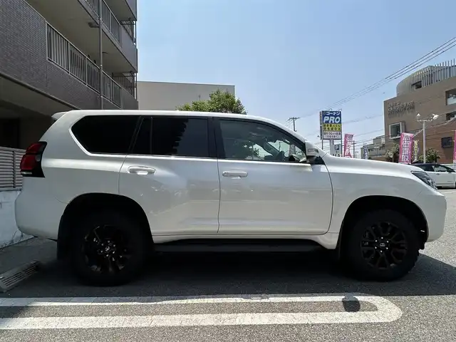 トヨタ ランドクルーザー プラド TX 大阪府 2019(令1)年 4.1万km ホワイトパールクリスタルシャイン 純正9インチナビ/フルセグ・Bluetooth・CD/DVD/バックカメラ/トヨタセーフティセンス/・プリクラッシュセーフティ/・レーンディパーチャー/・オートマチックハイビーム/・レーダークルコン /ETC/LEDヘッドライト/スマートキー/USB/HDMI端子