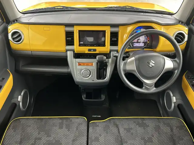 スズキ ハスラー G 愛知県 2017(平29)年 3万km アクティブイエロー/ブラック2トーンルーフ 禁煙車/7インチナビ/（AM/FM/Bluetooth/フルセグTV）/レーダーブレーキサポート/シートヒーター/アイドリングストップ/プッシュスタート/スマートキー/純正フロアマット/ベンチシート/横滑り防止装置/ドアバイザー