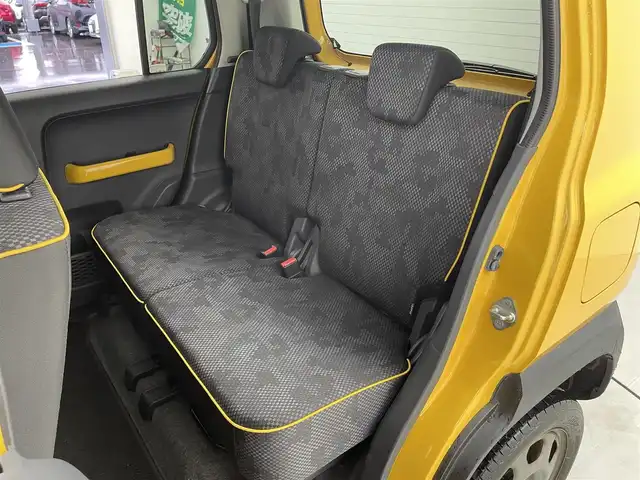 スズキ ハスラー G 福井県 2017(平29)年 3万km アクティブイエロー/ブラック2トーンルーフ 禁煙車/7インチナビ/（AM/FM/Bluetooth/フルセグTV）/レーダーブレーキサポート/シートヒーター/アイドリングストップ/プッシュスタート/スマートキー/純正フロアマット/ベンチシート/横滑り防止装置/ドアバイザー