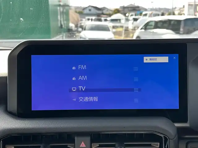 トヨタ ランドクルーザー ２５０ VX ファーストエディション 宮城県 2024(令6)年 0.8万km ベージュ ムーンルーフ/ルーフレール/セーフティセンス/・プリクラッシュセーフティ/・レーダークルーズコントロール/・レーンディパーチャーアラート/・レーントレーシングアシスト/・オートマチックハイビーム/・ドライバー異常検知対応システム/・プロアクティブドライビングアシスト/・発進遅れ告知機能/・緊急時操舵支援/・フロントトラフィックアラート/・レーンチェンジアシスト/・ロードサインアシスト/パーキングサポートブレーキ（前後方静止物/後方接近車両/後方歩行者）/トヨタチームメイト（アドバンストドライブ）/デジタルインナーミラー/純正12.3インチディスプレイオーディオ/・コネクティッドナビ対応/・フルセグTV/・HDMI入力/USB入力/・AppleCarPlay/AndroidAuto/・ＡＭ/FMチューナー/・パイオニアプレミアムサウンドシステム/パワーバックドア/本革シート/パワーシート/ベンチレーション付快適温熱シート/ステアリグヒーター/3眼LEDヘッドライト/純正丸目ヘッドライト車載/オートライト/トノカバー