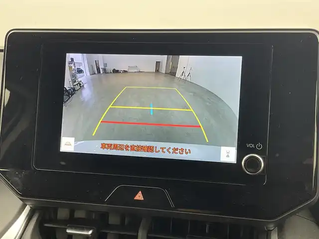 トヨタ ハリアー S 福岡県 2023(令5)年 2.2万km プラチナホワイトパールマイカ 純正ディスプレイオーディオ（フルセグＴＶ）　/バックカメラ　/ビルトインＥＴＣ２．０　/前後ドラレコ　/ＡＣＣ　/コーナーセンサー　/衝突軽減ブレーキ　/レーンキープ　/ＰＫＳＢ　/ＭＴモード付き　/純正１７インチＡＷ