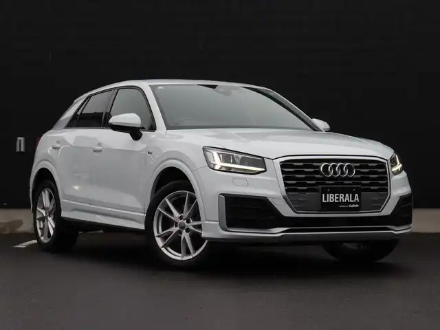 アウディ Ｑ２ 30TFSIスポーツ 宮城県 2019(平31)年 3.5万km グレイシアホワイトメタリック Ｓラインパッケージ/純正ナビ【ＢＴ／ＣＤ／ＤＶＤ／フルセグＴＶ／ＳＤ／ＵＳＢ】/ハーフレザーシート/アダプティブクルーズコントロール/バーチャルコックピット/ブラインドスポットアシスト/AUDIアクティブレーンキープアシスト/AUDIプレセンス/バックカメラ/パドルシフト/パワーバックドア/純正１８インチＡＷ/ドライブレコーダー（前）/コーナーセンサー(前後)/シートヒーター(DN席)/パーキングアシスト/MTモード付/オートライト/LEDヘッドライト/純正フロアマット/プッシュスタート/アドバンスドキー/禁煙車