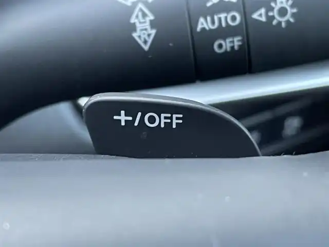 マツダ ＣＸ－６０ XD Lパッケージ 山梨県 2023(令5)年 0.8万km ソウルレッドクリスタルM 黒革シート/純正ナビ/Bluetooth接続/フルセグTV/全方位カメラ/ETC/ドライブレコーダー/前席パワーシート/全席シートヒーター/ヘッドアップディスプレイ/電動リアゲート/パドルシフト/置くだけ充電/テレビキャンセラー