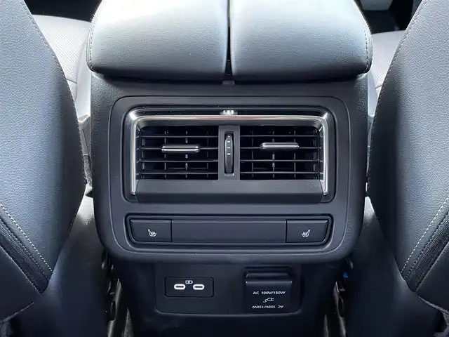 マツダ ＣＸ－６０ XD Lパッケージ 山梨県 2023(令5)年 0.8万km ソウルレッドクリスタルM 黒革シート/純正ナビ/Bluetooth接続/フルセグTV/全方位カメラ/ETC/ドライブレコーダー/前席パワーシート/全席シートヒーター/ヘッドアップディスプレイ/電動リアゲート/パドルシフト/置くだけ充電/テレビキャンセラー