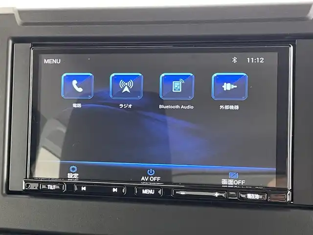 スズキ ジムニー XC 大分県 2024(令6)年 0.1千km ピュアホワイトP 登録済未使用車/社外７型ナビ　AVN-LBS01/デュアルブレーキセンサーサポート/誤発進抑制機能/車線逸脱警報/ふらつき警報/ハイビームアシスト/先行車発信お知らせ機能/標識認識機能/シートヒーター/スマートキー×２/ヘッドランプウォッシャー/電動格納ウィンカーミラー/フォグランプ/ステアリングリモコン