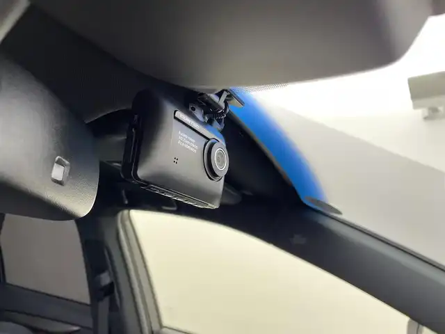 レクサス ＮＸ 300h Fスポーツ 宮城県 2015(平27)年 8.1万km ソニッククォーツ パノラマルーフ/パノラミックビューモニター/三眼LEDヘッドランプ/後席電動格納/BSM/ヘッドアップディスプレイ/100V電源/クルーズコントロール/衝突軽減/レーンキープアシスト/オートハイビーム/クリアランスソナー/パーキングサポートブレーキ/ETC/前後ドライブレコーダー/メモリ機能付パワーシート/ステアリングヒーター/シートヒーター/ベンチレーション/フルセグTV/Bluetooth/CD/DVD/Blu-ray/黒革シート/禁煙車