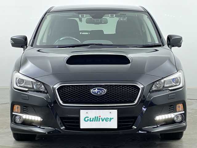 スバル レヴォーグ 1．6GTアイサイト スマートED 道央・札幌 2017(平29)年 6.7万km クリスタルブラックシリカ ・４WD/・ダイヤトーンナビ/　CD/DVD/BT/SD/USB/・フルセグTV/・バックカメラ/・アドバンスドセーフティパッケージ/　サイドカメラ/　アイサイトアシスト/　オートマチックハイビーム/　ブラインドスポットモニター/・アイサイトVer.3/　衝突軽減ブレーキ/　全車速追従クルーズコントロール/　レーンキープ/　前後誤発進抑制/　車線逸脱警報/　ふらつき警報/　先行車発信お知らせ/・運転席パワーシート/・革巻きステアリング/・パドルシフト/・ステアリングリモコン/・オートライト/・LEDヘッドライト/・フォグランプ/・リアフォグランプ/・ETC/・自動防眩ミラー/・トノカバー/・17インチ純正アルミホイール/・取扱説明書