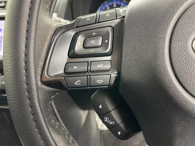 スバル レヴォーグ 1．6GTアイサイト スマートED 道央・札幌 2017(平29)年 6.7万km クリスタルブラックシリカ ・４WD/・ダイヤトーンナビ/　CD/DVD/BT/SD/USB/・フルセグTV/・バックカメラ/・アドバンスドセーフティパッケージ/　サイドカメラ/　アイサイトアシスト/　オートマチックハイビーム/　ブラインドスポットモニター/・アイサイトVer.3/　衝突軽減ブレーキ/　全車速追従クルーズコントロール/　レーンキープ/　前後誤発進抑制/　車線逸脱警報/　ふらつき警報/　先行車発信お知らせ/・運転席パワーシート/・革巻きステアリング/・パドルシフト/・ステアリングリモコン/・オートライト/・LEDヘッドライト/・フォグランプ/・リアフォグランプ/・ETC/・自動防眩ミラー/・トノカバー/・17インチ純正アルミホイール/・取扱説明書