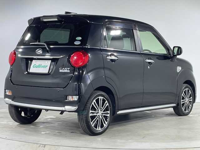 ダイハツ キャスト スタイル G SAⅡ 福岡県 2016(平28)年 6万km ブラックマイカメタリック 禁煙車/純正メモリナビ/・CD/DVD/BT/フルセグTV/・バックモニター/スマートキー/・スペアキー/・プッシュスタート/ETC/革巻きステアリング/・ステアリングリモコン/LEDヘッドライト/・オートライト/・フォグランプ/アイドリングストップ/純正フロアマット/純正ドアバイザー