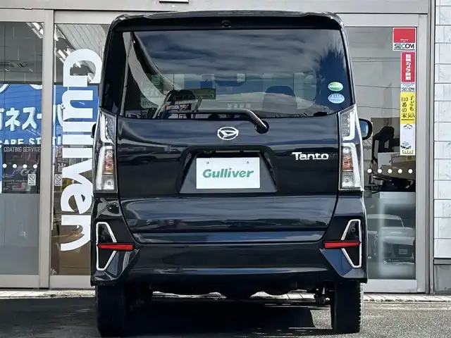 ダイハツ タント カスタム RS セレクション 岩手県 2020(令2)年 5.6万km パールブラック 4WD/ターボ/ワンオーナー/寒冷地仕様/両側パワースライドドア/純正メモリナビ/　(Bluetooth/CD/DVD/フルセグTV/SDミュージックサーバー)/バックカメラ/前方ドライブレコーダー/衝突被害軽減システム/横滑り防止装置/レーンキープアシスト/追従走行ありクルーズコントロール/ETC/前席シートヒーター/オートエアコン/PWRモード/純正LEDヘッドライト/オートライト/オートマチックハイビーム/純正フォグランプ/アイドリングストップ/純正エンジンスターター/ステアリングリモコン/ABS/盗難防止装置/電動格納ウィンカーミラー/革巻きステアリング/ハーフレザーシート/純正フロアマット/純正エアロ/純正ドアバイザー/エンジンスタートボタン/スマートキー/スペアキー1本/取扱説明書/保証書/記録簿R2/R5/純正アルミホイール付サマータイヤ積み込み/　(165/55/R15/22年製/3mm)