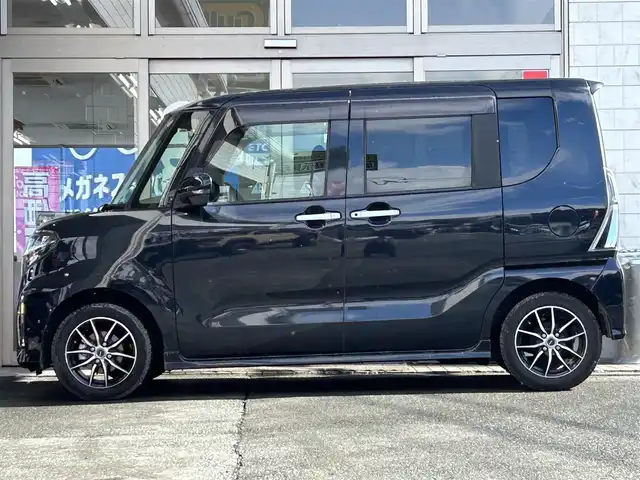 ダイハツ タント カスタム RS セレクション 岩手県 2020(令2)年 5.6万km パールブラック 4WD/ターボ/ワンオーナー/寒冷地仕様/両側パワースライドドア/純正メモリナビ/　(Bluetooth/CD/DVD/フルセグTV/SDミュージックサーバー)/バックカメラ/前方ドライブレコーダー/衝突被害軽減システム/横滑り防止装置/レーンキープアシスト/追従走行ありクルーズコントロール/ETC/前席シートヒーター/オートエアコン/PWRモード/純正LEDヘッドライト/オートライト/オートマチックハイビーム/純正フォグランプ/アイドリングストップ/純正エンジンスターター/ステアリングリモコン/ABS/盗難防止装置/電動格納ウィンカーミラー/革巻きステアリング/ハーフレザーシート/純正フロアマット/純正エアロ/純正ドアバイザー/エンジンスタートボタン/スマートキー/スペアキー1本/取扱説明書/保証書/記録簿R2/R5/純正アルミホイール付サマータイヤ積み込み/　(165/55/R15/22年製/3mm)