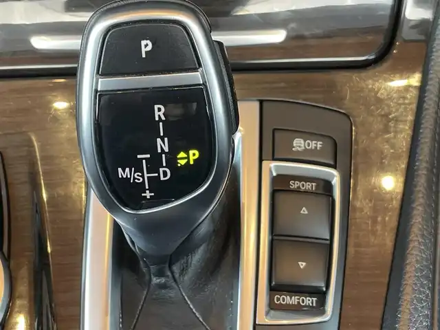 ＢＭＷ ５２８ｉ ツーリング Mスポーツ 鹿児島県 2012(平24)年 15.6万km アルピンホワイトⅢ ブラックレザーシート/純正HDDナビ/DVD再生/フルセグテレビ/バックカメラ/キセノンヘッドライト/アイドリングストップ/クルーズコントロール/プッシュスタート/ETC