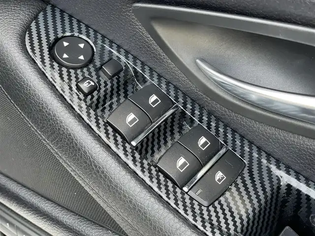 ＢＭＷ ５２８ｉ ツーリング Mスポーツ 鹿児島県 2012(平24)年 15.6万km アルピンホワイトⅢ ブラックレザーシート/純正HDDナビ/DVD再生/フルセグテレビ/バックカメラ/キセノンヘッドライト/アイドリングストップ/クルーズコントロール/プッシュスタート/ETC