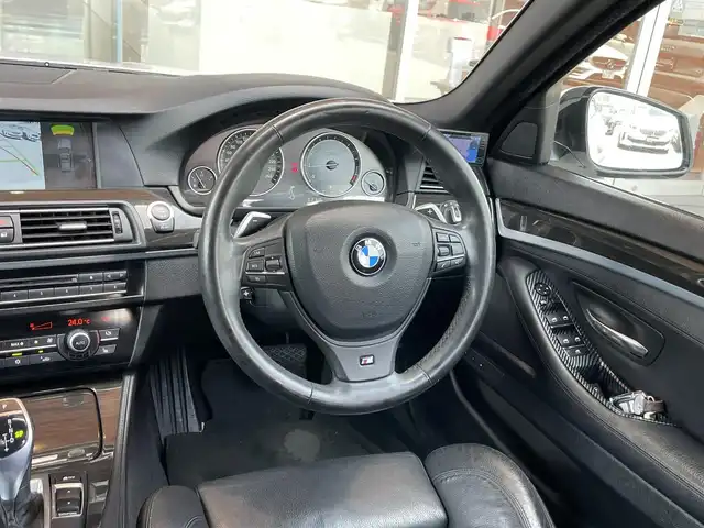 ＢＭＷ ５２８ｉ ツーリング Mスポーツ 鹿児島県 2012(平24)年 15.6万km アルピンホワイトⅢ ブラックレザーシート/純正HDDナビ/DVD再生/フルセグテレビ/バックカメラ/キセノンヘッドライト/アイドリングストップ/クルーズコントロール/プッシュスタート/ETC