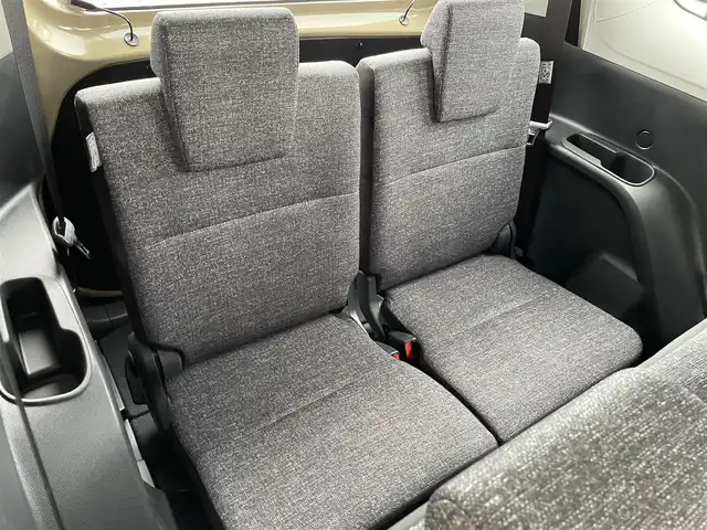 トヨタ シエンタ ハイブリッド Z 東京都 2025(令7)年 0.1千km ベージュ 登録済未使用車　/純正１０．５型ＤＡ　/全周囲　/ＢＳＭ　/両側電動　/フルセグＴＶ　/ＡＣ１００Ｖ充電　/ビルトインＥＴＣ２．０　/前後ドラレコ　/オートライト　/ＬＥＤヘッドライト　/追従式クルコン　/コーナーセンサー