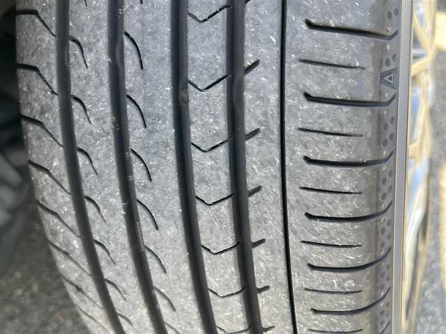 トヨタ ヴォクシー ハイブリッド ZS 煌Ⅱ 愛知県 2017(平29)年 5.3万km ホワイトパールクリスタルシャイン  ワンオーナー/ セーフティセンスC/ 両側パワースライドドア/ 純正9インチSDナビ　フルセグ/ BTオーディオ　CD DVD/ バックカメラ/ LEDヘッドライト/ フォグライト/ ドライブレコーダー/リヤクーラー/ スマートキー　スマートキースペアあり/ エンジンプッシュスタート/ BIN ETC 2.0/ 保証書　取説あり