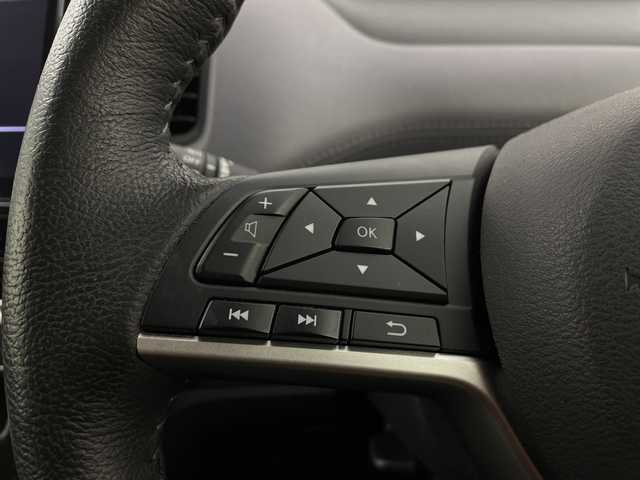 日産 セレナ e－パワー ハイウェイスター V 愛知県 2020(令2)年 5.4万km ブリリアントホワイトパール 純正10インチナビ/【Bluetooth/フルセグTV/CD/DVD/AM/FM】/両側パワースライドドア/デジタルインナーミラー/ハンズフリースライドドア/全方位カメラ/衝突被害軽減ブレーキ/レーンアシスト/レーダークルーズコントロール/前後コーナーセンサー/横滑り防止装置/前席シートヒーター/ハンドルヒーラー/ドライブモード切替/ドライブレコーダー/ETC/ステアリングスイッチ/純正フロアマット/ドアバイザー/LEDオートライト/純正15インチアルミホイール/電動格納ミラー