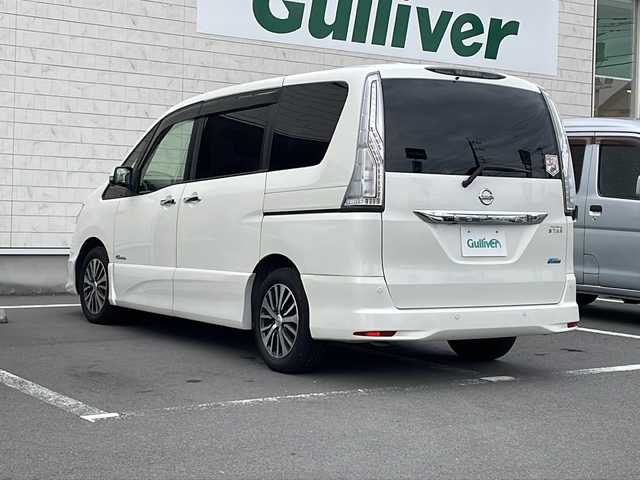日産 セレナ ハイウェイS S HV Aセーフ 静岡県 2014(平26)年 6.9万km ブリリアントホワイトパール 純正8インチナビ/地デジTV/純正CD/DVD/Bluetooth/バックカメラ/全方位カメラ/両側パワースライドドア/シートカバー/ETC/純正16インチAW/スマートキー/LEDヘッドライト