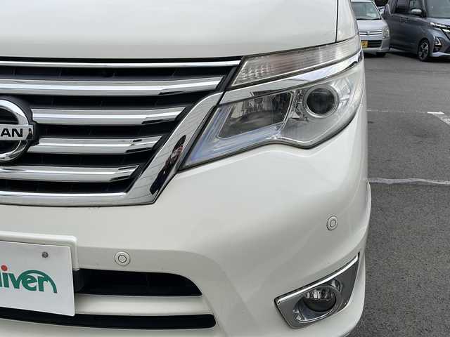 日産 セレナ ハイウェイS S HV Aセーフ 静岡県 2014(平26)年 6.9万km ブリリアントホワイトパール 純正8インチナビ/地デジTV/純正CD/DVD/Bluetooth/バックカメラ/全方位カメラ/両側パワースライドドア/シートカバー/ETC/純正16インチAW/スマートキー/LEDヘッドライト