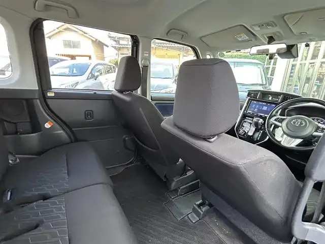 トヨタ ルーミー カスタムG－T 宮崎県 2018(平30)年 10.6万km ブラックマイカメタリック /ナビ(NSZT-Y68T)//TV/CD/DVD/Bluetooth//バックカメラ//クルーズコントロール//両側パワースライドドア//純正フロアマット//純正アルミホイール//ドアバイザー//電格ウィンカーミラー//オートライト//取扱説明書//保証書//スペアキー×１