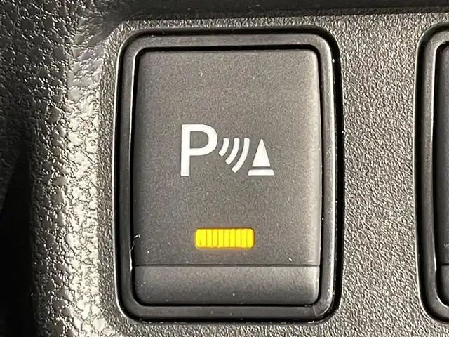 日産 ノート e－パワー X Bアロー 愛知県 2020(令2)年 2.9万km ブリリアントホワイトパール/スーパーブラック 2トーン 純正ナビ/CD/DVD/BT/フルセグTV/ETC/バックカメラ/衝突軽減ブレーキ/車線逸脱警報/パーキングソナー/クルーズコントロール/純正ドライブレコーダー/スマートキー/プッシュスタート/純正マット/ドアバイザー