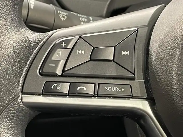 日産 ノート e－パワー X Bアロー 愛知県 2020(令2)年 2.9万km ブリリアントホワイトパール/スーパーブラック 2トーン 純正ナビ/CD/DVD/BT/フルセグTV/ETC/バックカメラ/衝突軽減ブレーキ/車線逸脱警報/パーキングソナー/クルーズコントロール/純正ドライブレコーダー/スマートキー/プッシュスタート/純正マット/ドアバイザー