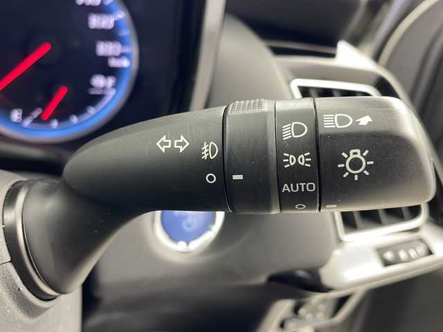 トヨタ クラウン ハイブリッド RS アドバンス 岐阜県 2020(令2)年 4.1万km ホワイトパールクリスタルシャイン 純正ナビ/AM　FM/CD　DVD/Bluetooth/USB/フルセグテレビ/パノラミックビューモニター/レザーシート/パワーシート(D/N席)/ベンチレーション(D/N席)/シートヒーター(D/N席)/シートメモリー(D席)/ヘッドアップディスプレイ/スマートキー/プッシュスタート/スペアキー有/カードキー有/ステアリングヒーター/前後ドラレコ/ビルトインETC/電動パーキング機能/オートホールド機能/トヨタセーフティセンス/レーダークルーズコントロール/レーントレーシング機能/ブラインドスポットビューモニター/コーナーセンサー/RCTA/RCD/RSA/純正フロアマット/AC100V電源/パーキングアシスト/LEDオートハイビーム/LEDフォグ/シーケンシャルターンランプ
