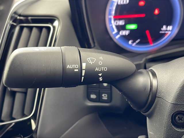 トヨタ クラウン ハイブリッド RS アドバンス 岐阜県 2020(令2)年 4.1万km ホワイトパールクリスタルシャイン 純正ナビ/AM　FM/CD　DVD/Bluetooth/USB/フルセグテレビ/パノラミックビューモニター/レザーシート/パワーシート(D/N席)/ベンチレーション(D/N席)/シートヒーター(D/N席)/シートメモリー(D席)/ヘッドアップディスプレイ/スマートキー/プッシュスタート/スペアキー有/カードキー有/ステアリングヒーター/前後ドラレコ/ビルトインETC/電動パーキング機能/オートホールド機能/トヨタセーフティセンス/レーダークルーズコントロール/レーントレーシング機能/ブラインドスポットビューモニター/コーナーセンサー/RCTA/RCD/RSA/純正フロアマット/AC100V電源/パーキングアシスト/LEDオートハイビーム/LEDフォグ/シーケンシャルターンランプ
