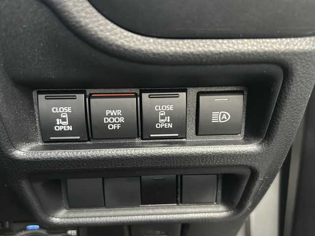 トヨタ シエンタ Z 大阪府 2025(令7)年 0.4万km プラチナホワイトパールマイカ ワンオーナー/純正ナビ(Bluetooth/フルセグテレビ/AM/FM)/純正アルミホイール15インチ/プッシュスタート/スマートキー/ETC/両側パワースライドドア/バックカメラ/アラウンドビューモニター/ワンオーナー/純正ナビ/ETC/両側パワースライドドア/フルセグテレビ/バックカメラ/アラウンドビューモニター/レーダークルーズコントロール/シートヒーター/ステアリングヒーター/ビューボタン