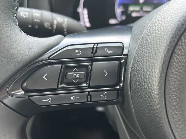 トヨタ シエンタ Z 大阪府 2025(令7)年 0.4万km プラチナホワイトパールマイカ ワンオーナー/純正ナビ(Bluetooth/フルセグテレビ/AM/FM)/純正アルミホイール15インチ/プッシュスタート/スマートキー/ETC/両側パワースライドドア/バックカメラ/アラウンドビューモニター/ワンオーナー/純正ナビ/ETC/両側パワースライドドア/フルセグテレビ/バックカメラ/アラウンドビューモニター/レーダークルーズコントロール/シートヒーター/ステアリングヒーター/ビューボタン