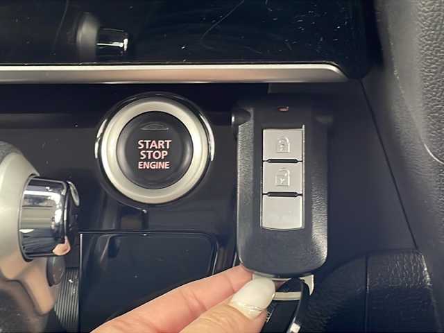 日産 デイズ ルークス ハイウェイスターX Gパッケージ 大阪府 2017(平29)年 5.2万km プレミアムパープルP 純正ナビ/【フルセグTV/Bluetooth/CD/DVD/USB】/アラウンドビューモニター/両側パワースライドドア/後席サーキュレーター/後席サンシェード/シートバックテーブル/nanoe/衝突軽減システム/アイドリングストップ/オートハイビーム/LEDヘッドライト/オートライト/純正15インチAW/スマートキー