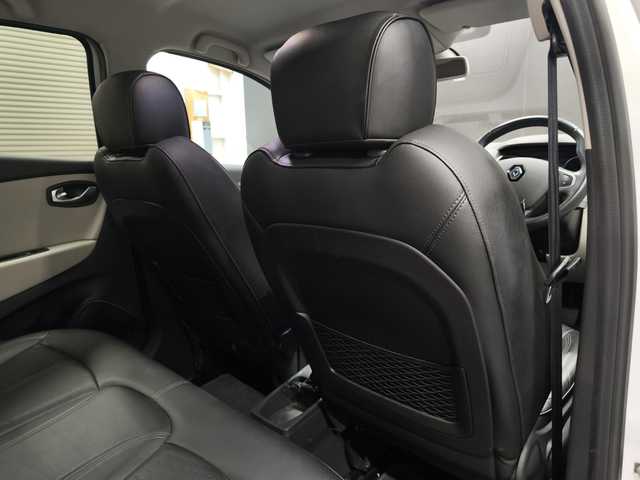 ルノー キャプチャー インテンス レザー 群馬県 2018(平30)年 1.8万km パール 純正オーディオ/USB/Bluetooth/クルーズコントロール/黒革シート/ETC/LEDヘッドライト/コーナーセンサー/前席シートヒーター/純正17インチアルミホイール